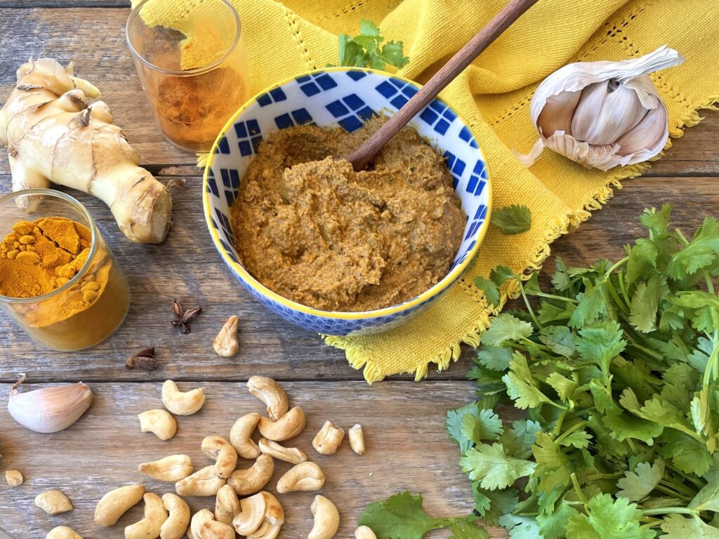 curry Korma with cashew