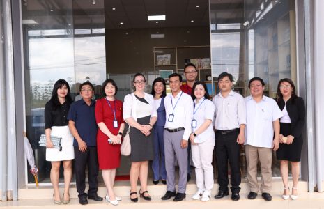 Đại Sứ Quán Úc Thăm Nhà Máy Hạt Điều Vàng Bình Phước