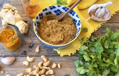 curry Korma with cashew